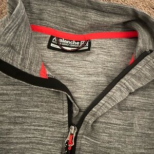 Grey/black pullover 1/4 zip Avalanche sweatshirt